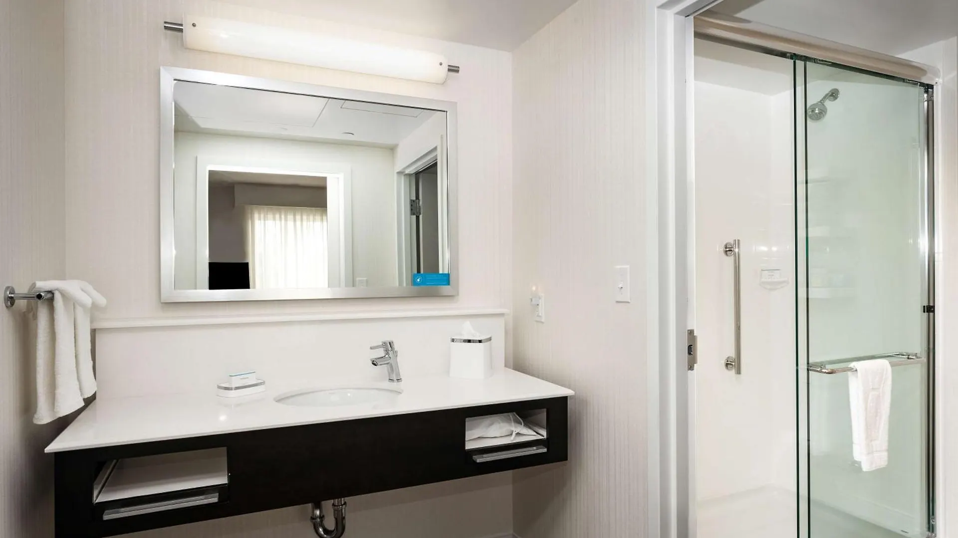 Hotel Hampton Inn & Suites By Hilton Seattle/Northgate