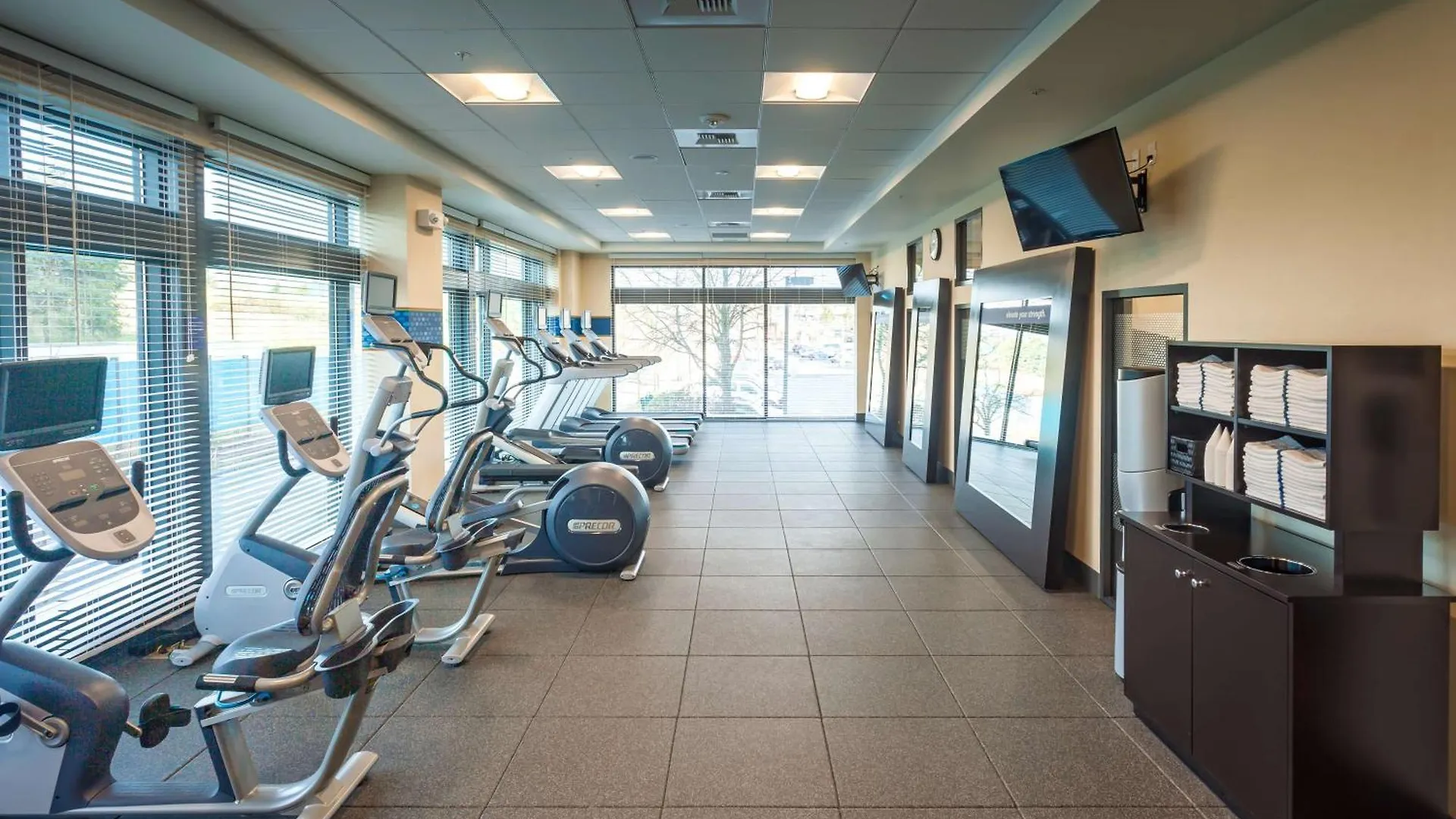Hampton Inn & Suites By Hilton Seattle/Northgate